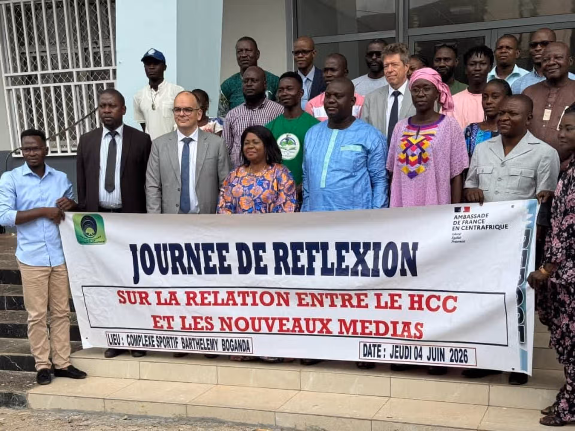 Le HCC attire l'attention sur l'importance d'une utilisation responsable des médias sociaux et des plateformes en ligne en République centrafricaine fb img 1780653663352