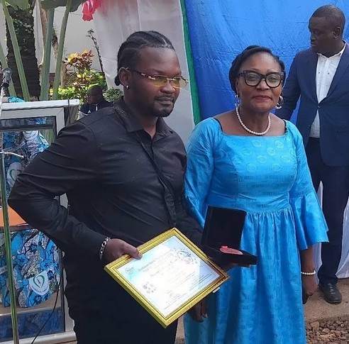 image min roosalem avec massanga