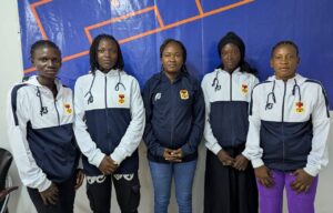 quatre joueuses centrafricaines s’apprêtent à participer à un camp de football aux États unis 1
