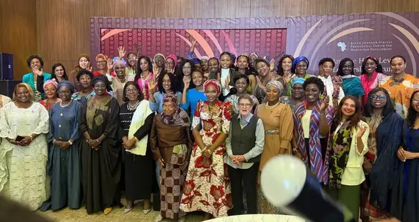 image participantes forum dakar