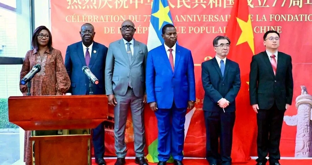 Coopération : Bangui et Pékin renforcent leurs liens avec un partenariat stratégique, célébrant le 77ᵉ anniversaire de la Chine chine rca (3)