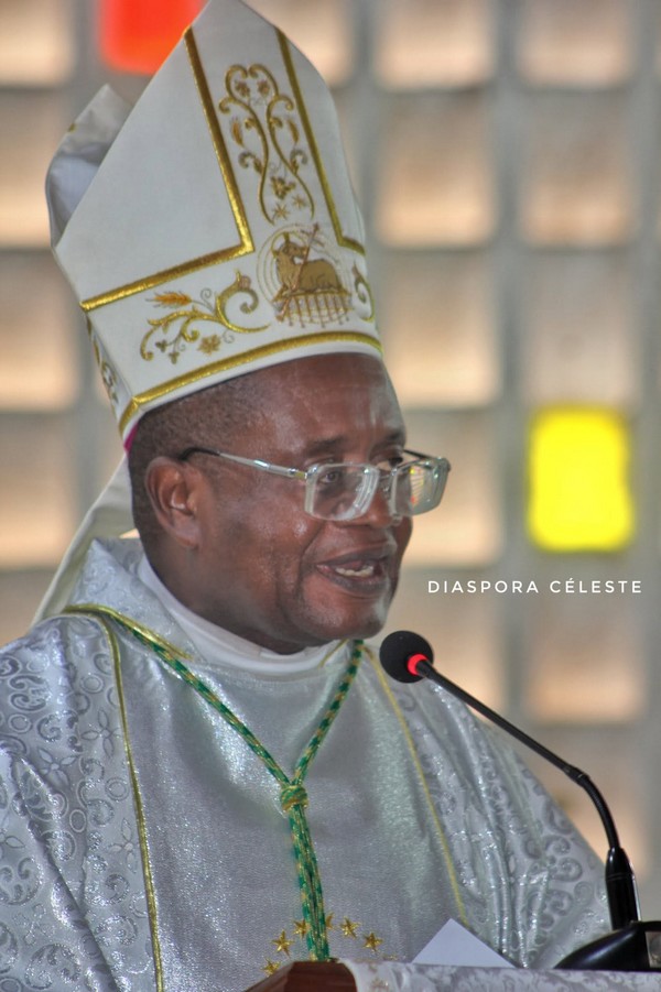 Homélie de Mgr Joseph SAMEDI, Archevêque Coadjuteur de Bangui, à l’occasion de l’installation du nouveau Curé de la Cathédrale Notre-Dame de l’Immaculée – Conception de Bangui img 20261019 wa0001