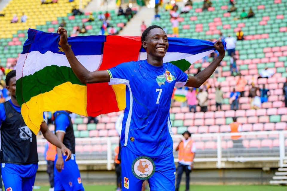 Célestin Yanindji félicite les Fauves U20 pour leur quatrième qualification à la CAN U20, prévue au Ghana en 2027 img 20261022 wa0017
